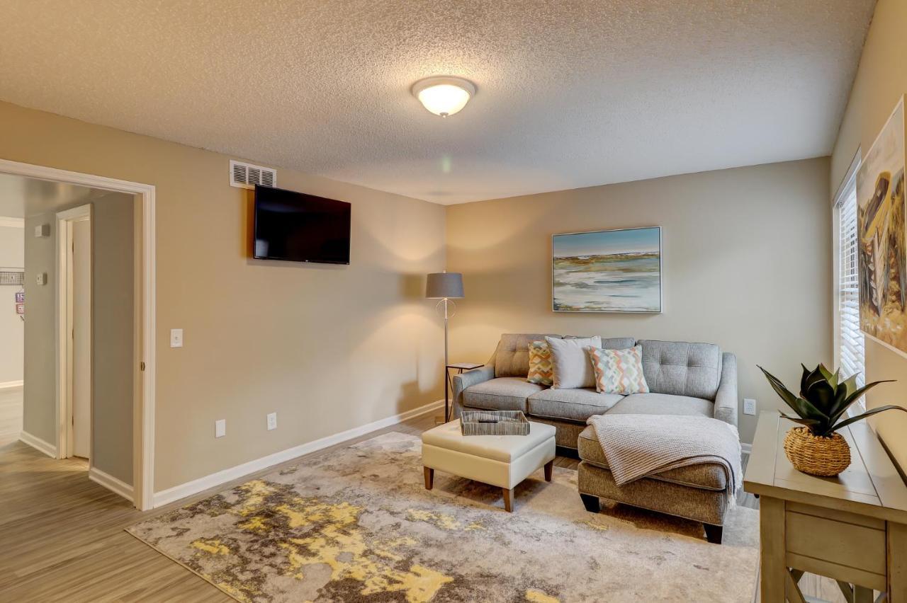 #111 Elaborate Condo Ideal Location 2Brm/2 Parking Hilton Head Island Exterior foto